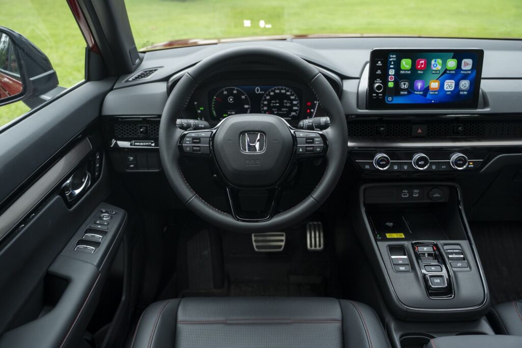 Vô-lăng, màn hình và cần số điện tử Honda CR-V