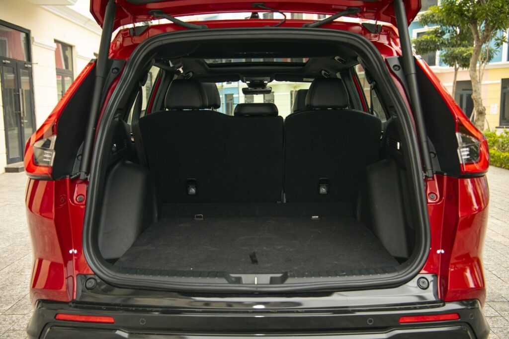Khoang hành lý rộng rãi của Honda CR-V