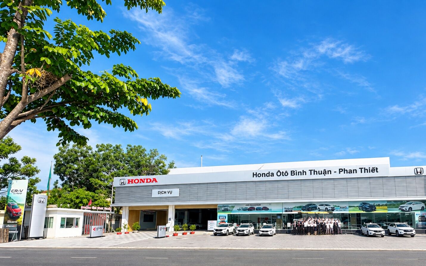 Showroom Honda Ôtô Bình Thuận - Phan Thiết nhìn từ bên ngoài