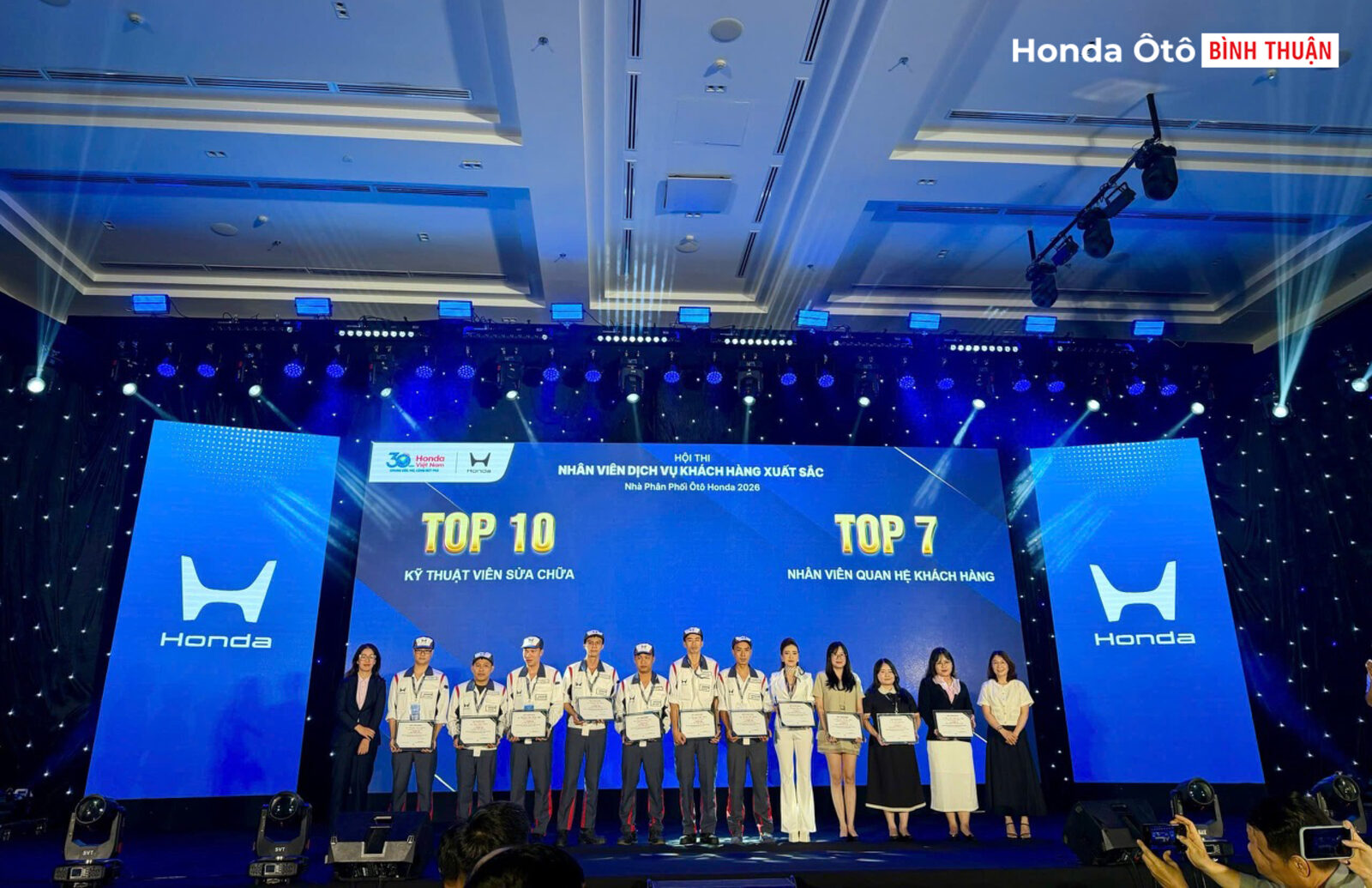 Honda Ô tô Bình Thuận vinh dự lọt Top 10 hạng mục Kỹ thuật viên sửa chữa